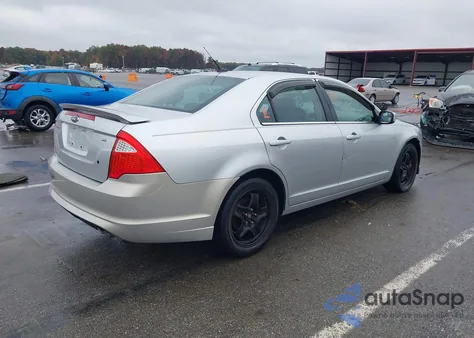 2011 Ford Fusion Se z USA, uszkodzony, nr VIN 3FAHP0HA3BR153766